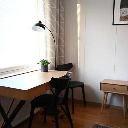 Apartment For Six At The Center