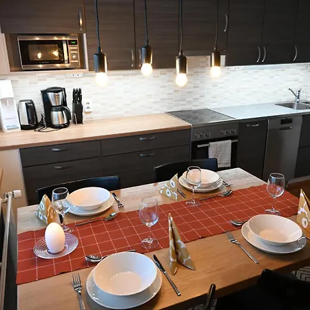 For Six At The Center Apartment *
